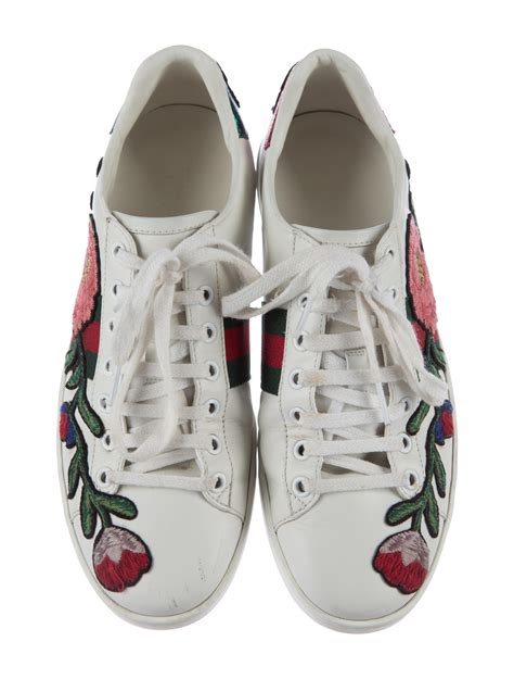 gucci ace embroidered sneaker how to do the laces|Gucci new ace platform sneakers.